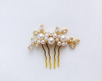 Pearl hair comb, Bridal hair pin, Wedding pearl comb, Bridal hair piece, Wedding pearl headpiece, Wedding hair comb, Bridal hair pins