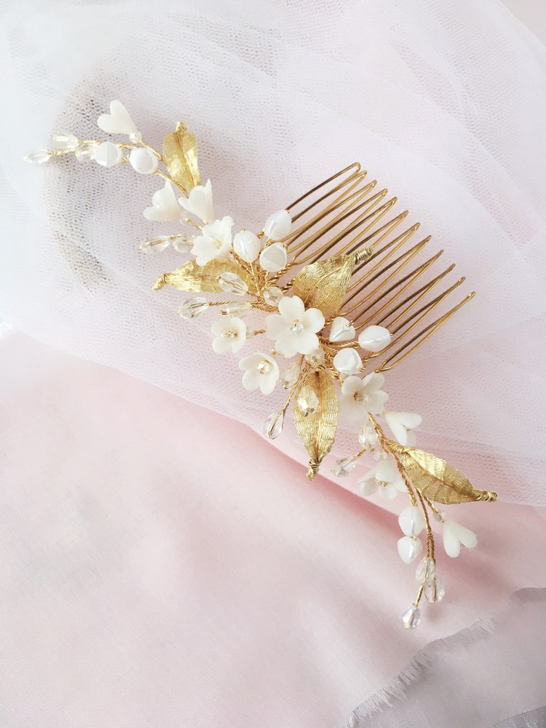 Gold hair comb, Bridal gold hair piece, Wedding floral hair comb, Wedding hair comb, Bridal flowers hair piece, Back hair piece image 5