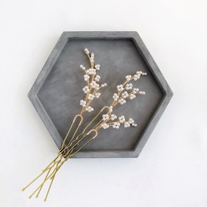 Wedding Hair Pins Set of 3, Pearl Branch Hair Pins, Bridal Pearl Hair Pins, Pearl Twigs in hair, Twigs Hair Piece