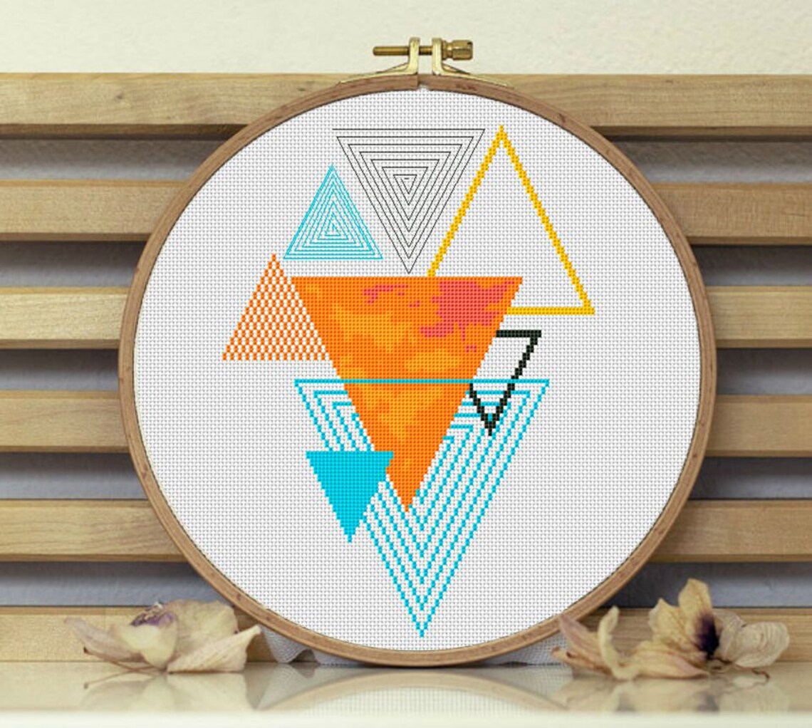Geometric cross stitch in the triangles Scheme for cross | Etsy