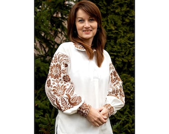 Embroidered Linen Blouse – Milk White with Brown Bird & Floral Design