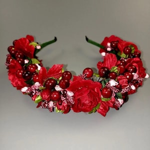 Handmade flower crown made of cherry blossom flowers. Hair decoration. Accessory for women. Wedding tiara made of flowers+ surprise gift