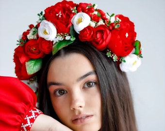 Très belle couronne de fleurs spectaculaire de pivoines rouges et blanches Décoration de cheveux ukrainienne ethnique + cadeau d'Ukraine