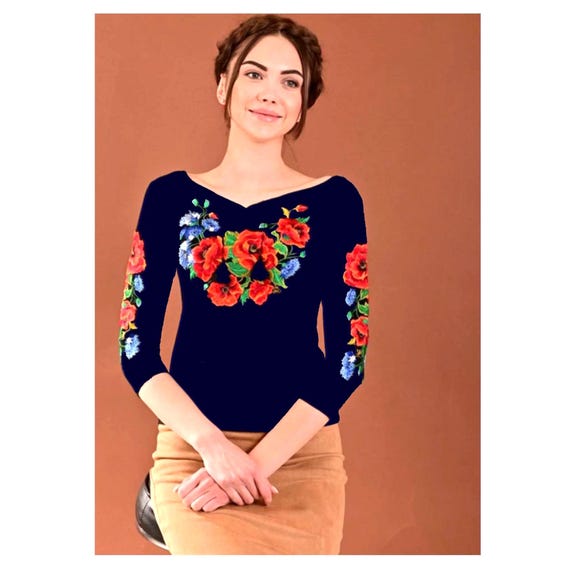 Women's Embroidered T-shirt With Floral Embroidery, 3/4 Sleeves