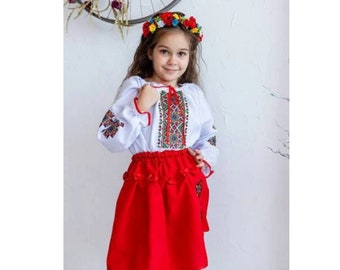 Ukraine embroidered beautiful authentic costume for a girl in folk Ukrainian style bright juicy colors for a child 2-11 years + gift