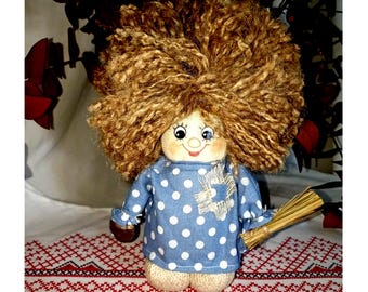 Handgemachte Domovik Kuzya Puppe: Slawische Heim Amulett mit Besen