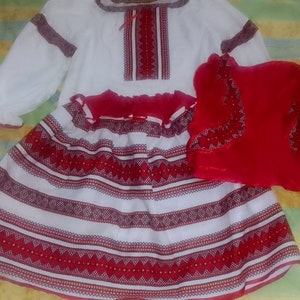 Costume trois pièces hutsul de nationalité ukrainienne pour fille/chemisier, jupe, gilet Il existe des tailles un cadeau d'Ukraine image 5