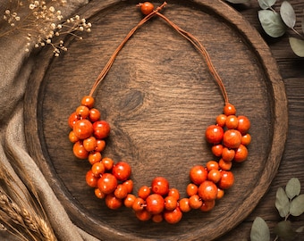 Collier imposant en bois de hêtre naturel, bijou bohème épais, collier fait main, cadeau pour elle