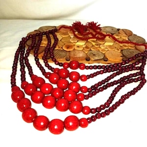Handmade necklace made of natural red and burgundy. Carpathian beech wood. Eco-friendly accessory from Ukrainian craftsmen+gift from Ukraine