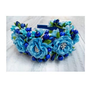 Flower crown. Many different options. Handmade. Flower wreath on the head. Tiara. Hair decoration. Designer accessory + surprise gift