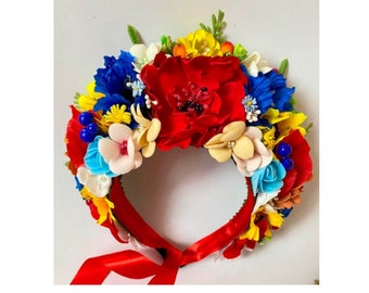 Très belle couronne de fleurs ukrainienne spectaculaire Mélange de fleurs et de baies Bijoux de créateur exclusifs + cadeau d'Ukraine