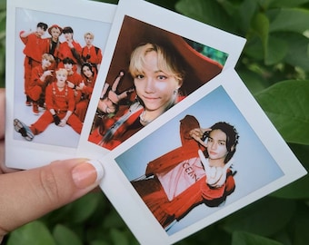 Stray Kids NO EASY &quot;Thunderous&quot; Polaroid