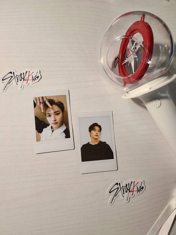 Stray Kids Lee Know Boyfriend Material Polaroids || Stray
