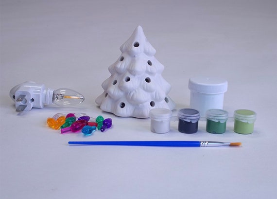 Lighted Frosty Snow Man Pottery Paint Kit, Christmas Craft, at Home Pottery  Kits, Ready to Paint Ceramics, Christmas Party Craft, Clay Kit 