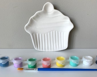 DIY Pottery Painting Kit, Cupcake Dish Ceramic Art Kits for Kids, Birthday party paint kit, Kids Art Kits, Craft Art Party Supply, Art box