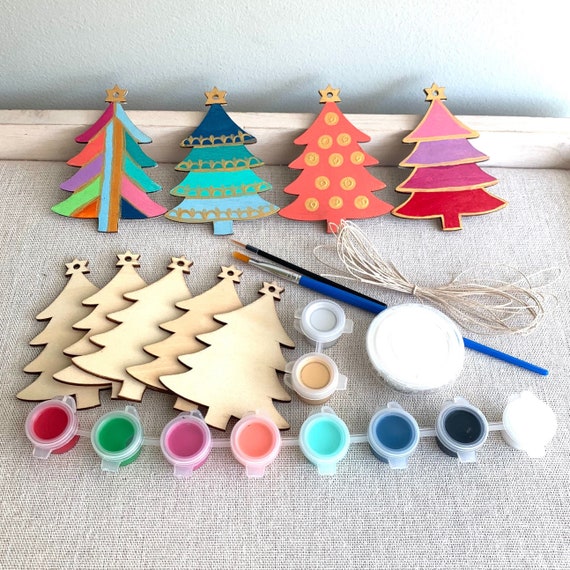 Christmas in July, Tree Ornament Painting Kit, Christmas Craft, Wooden  Christmas Tree, Mod Kit, Stocking Stuffer, Christmas Party Craft 