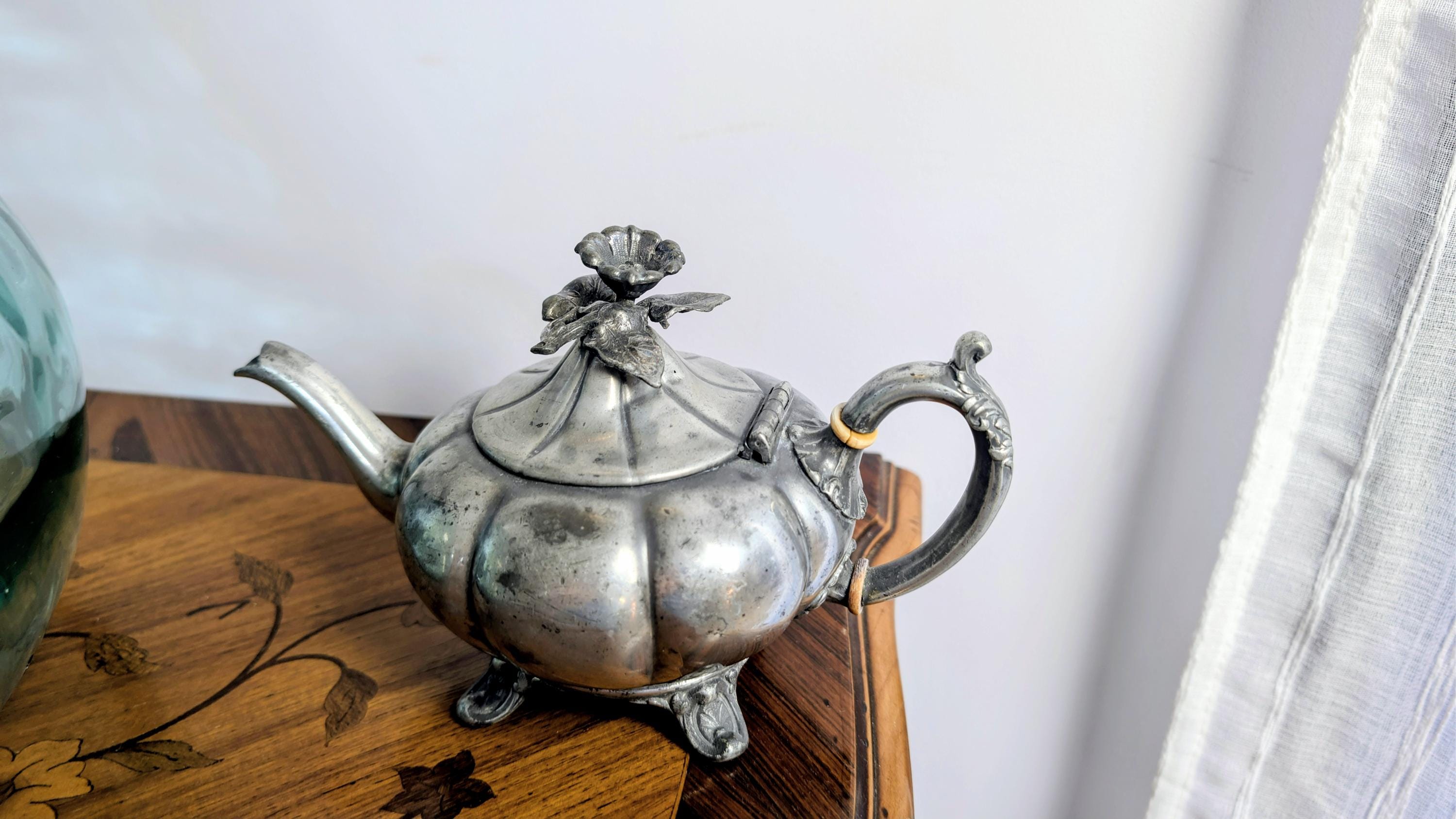 Vintage Shaw & Fisher Sheffield Tinplate Teapot | English Pewter