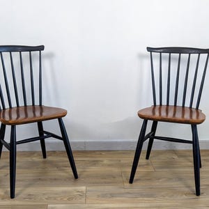 Pair of Scandinavian chairs by Ilmari Tapiovaara