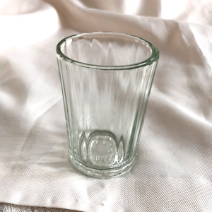 Vintage Facettierte Schnapsglas, UdSSR Traditionelles Glas, Wodka Whisky Trinkglas