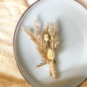Pampas boutonniere, wedding mini boho bouquet, dry flower arrangements
