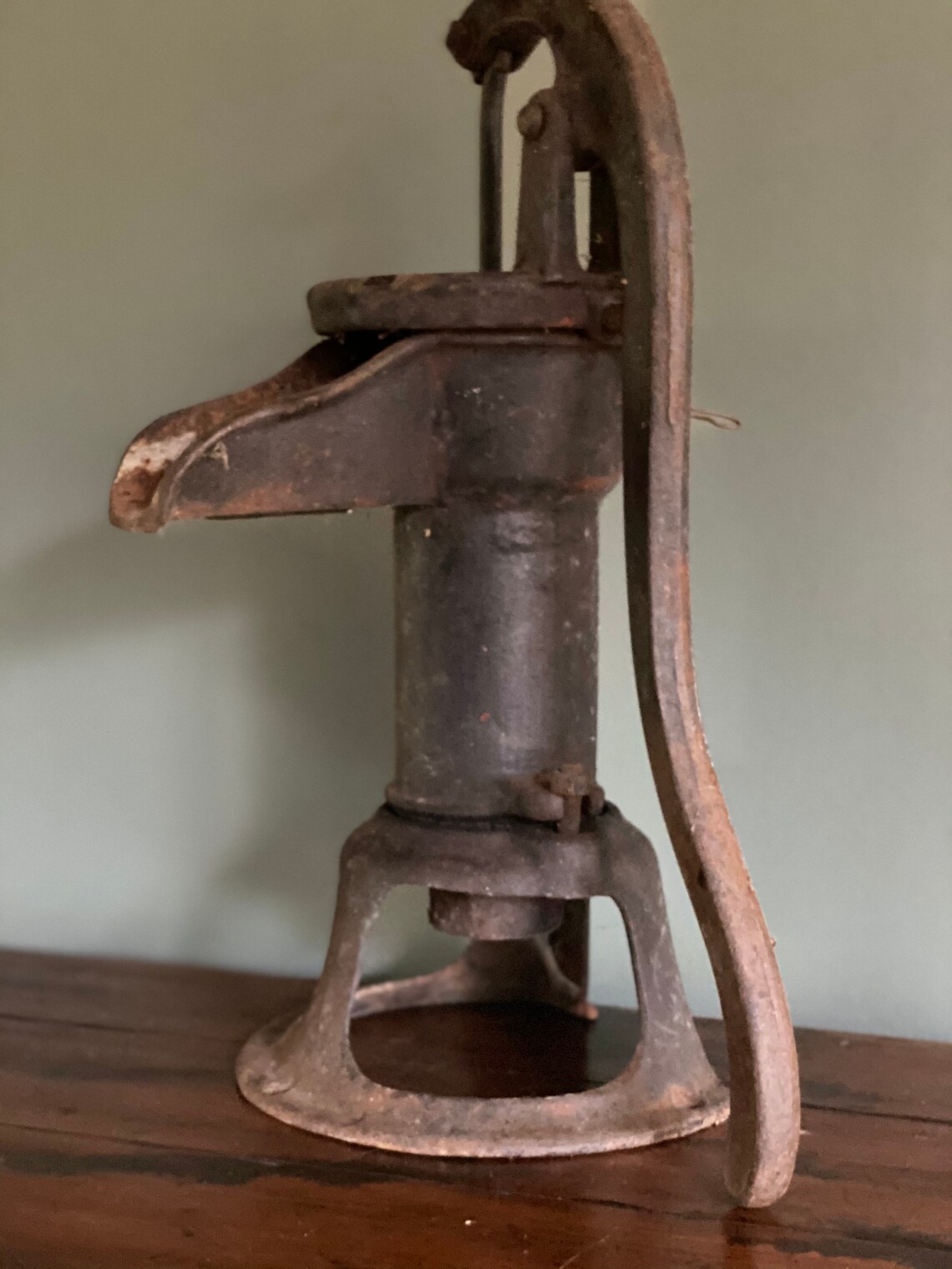 Antique Cast Iron Water Pump Vintage Hand Pump Primitive Etsy