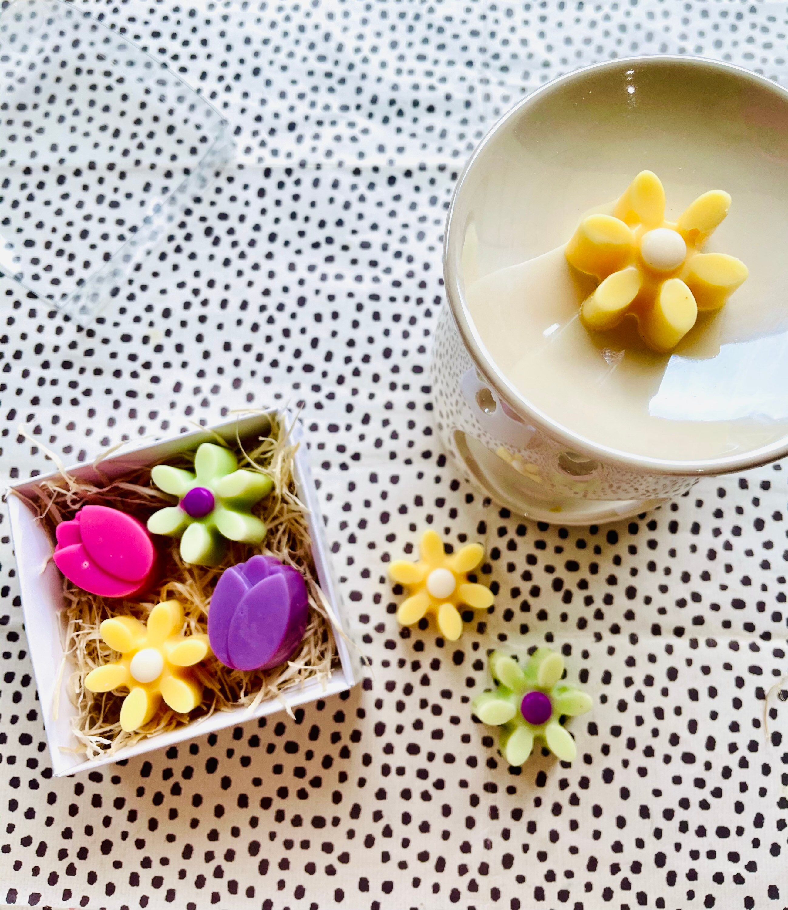 Wax Melt Pretty Flowers Gift/ 4 designer fragrances included / Etsy