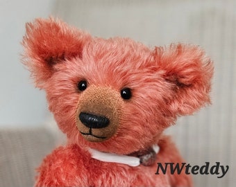 Oso de peluche de mohair hecho a mano, peluche coleccionable OOAK