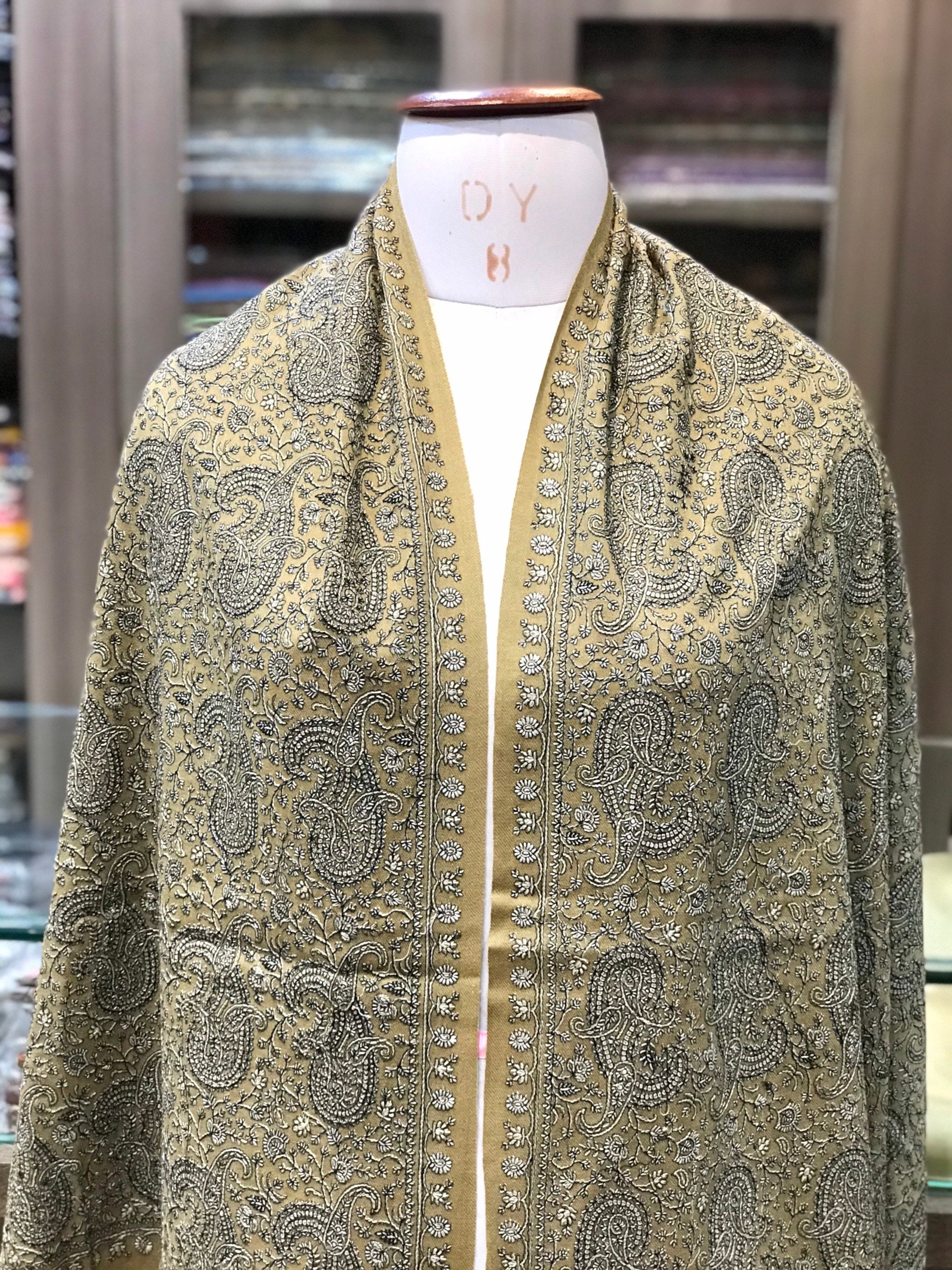 kashmiri sozni shawl