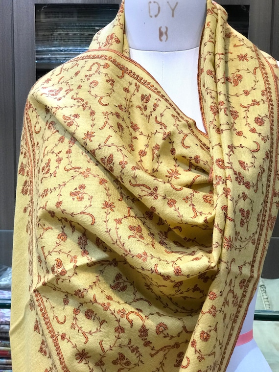 Louis Vuitton - Authenticated Scarf - Wool Yellow for Men, Never Worn