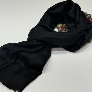 Écharpe cachemire en pashmina, écharpe noire en pur pashmina, pashmina armure os Heering, écharpe douce et chaude, pashmina authentique, idée cadeau, 28 * 80 pouces