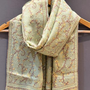 Bufanda bordada Sozni de cachemira, chal de pashmina puro, auténtica pashmina hecha a mano, pashmina verde, chal de cachemira, 71 x 203 cm