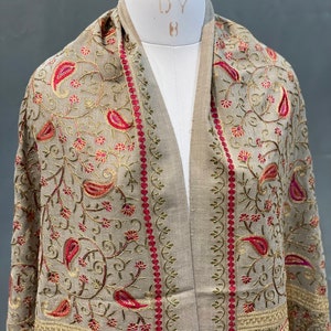 Kashmiri Embroidered Cashmere Shawl, Designer Kashmiri Shawl, Cashmere Pashmina, Tilla Embroidery Shawl, Bridal Shawl, Winter Wrap, 40*80 in