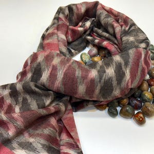 Authentic Pashmina Scarf Handmade In Kashmir, Pure Pashmina Shawl, Kashmiri Shawl, Ikat Pashmina Shawl, Scarf for Women, 28*80 inch