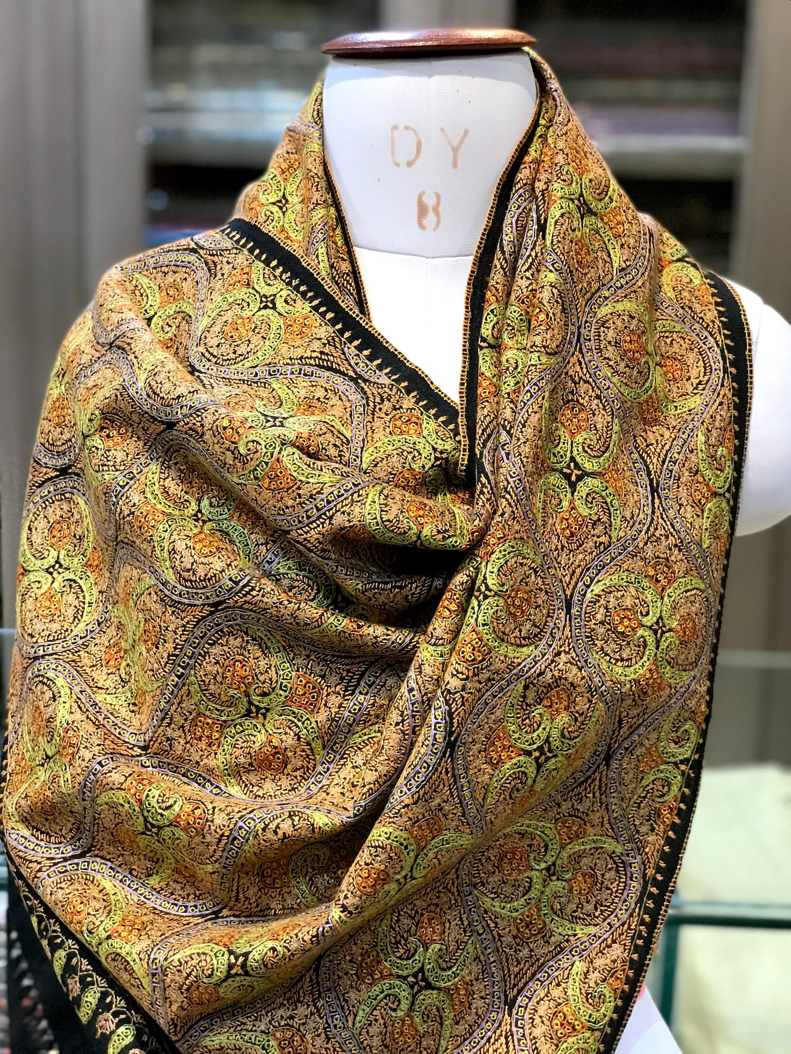 wool kashmiri shawl