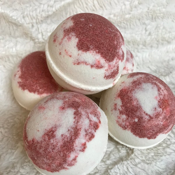 Twisted Peppermint, Holiday Bath Bomb, Shea Butter