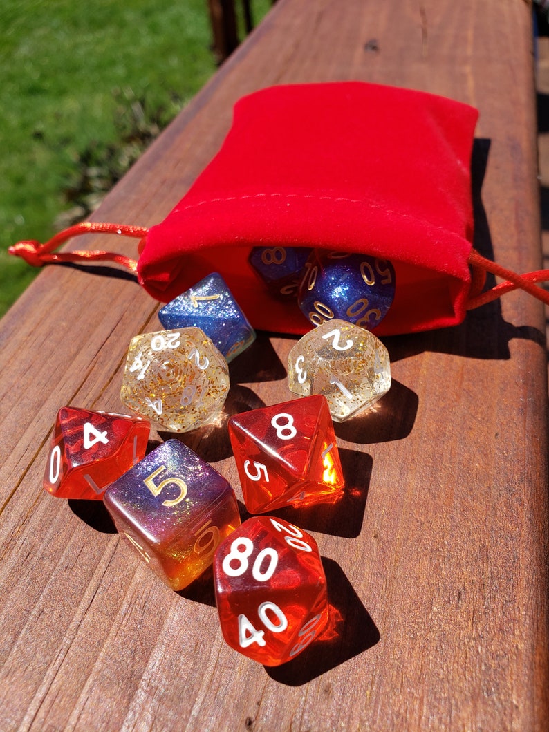 Table Top Gaming 7 pc dice set RPG d/&d dnd dice Green Font Will-o/'-the-wisp Purple and Gold Micro Glitter