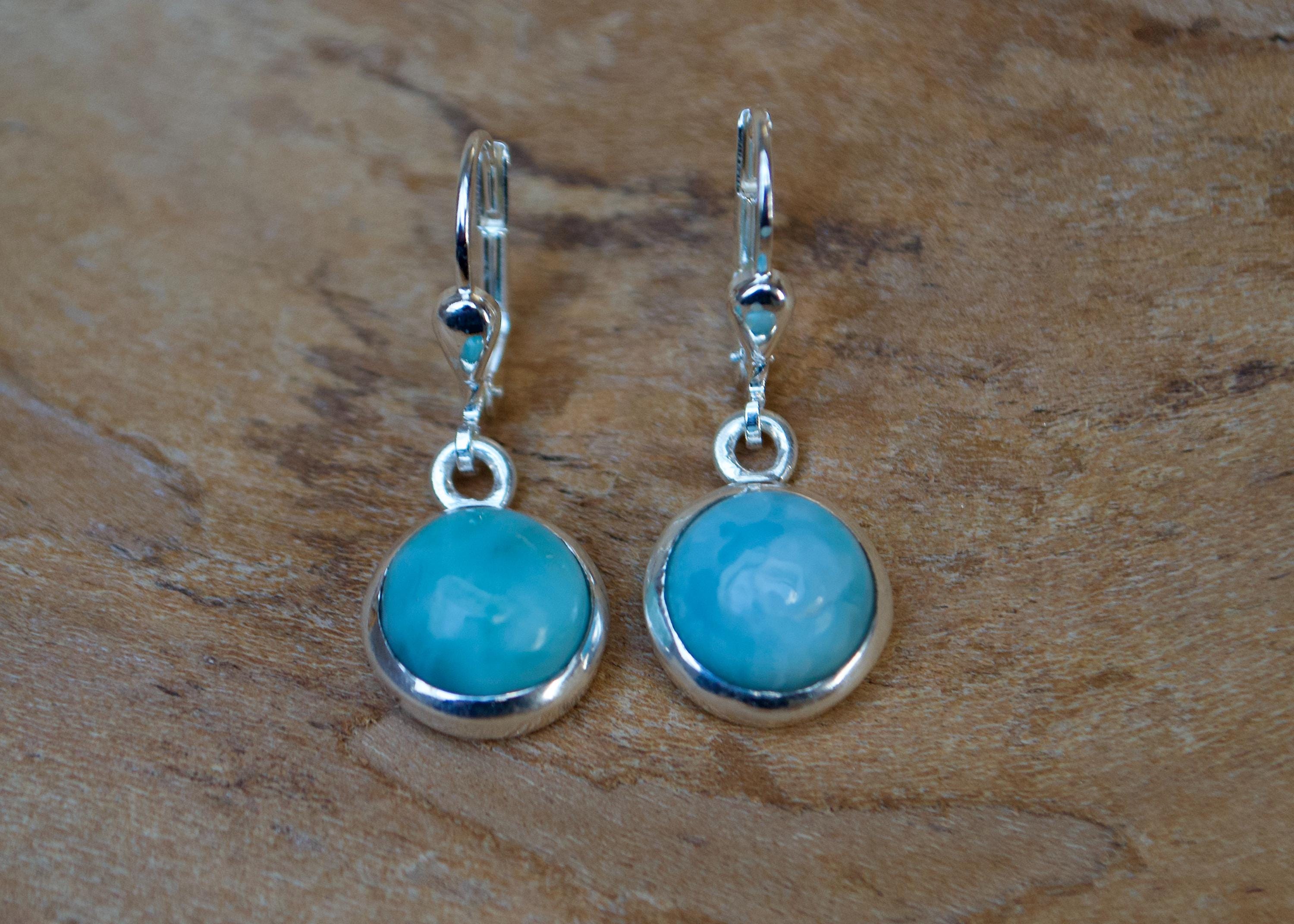 Orecchn n argento 925 con petra taglo cabochon azzurra. 925 slver