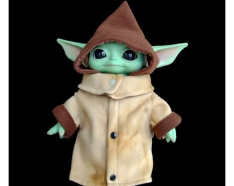 Cozy hooded robe for baby Yoda dolls - fast us shipping