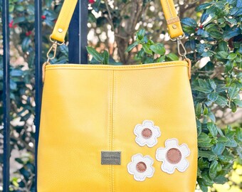 Flower Applique Genuine Leather Handbag, Yellow Pebble Grain, Shoulder Bag, Handcrafted Leather Bag, Gifts for Her