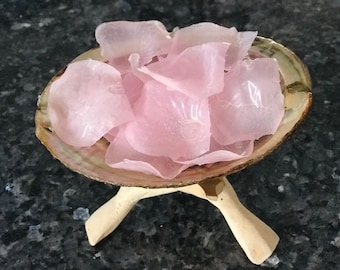 Rose Petal Soaps    (15 pieces)