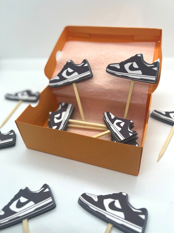 Pastel de online zapato tenis