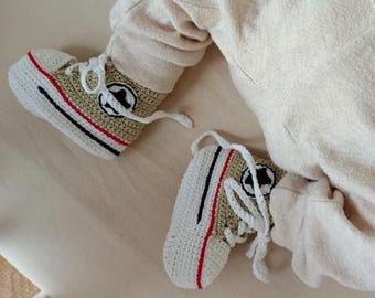 Handmade Crochet Baby Converse Style – Newborn Booties, Unisex Shoes & Photo Outfit
