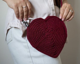 Heart Crossbody Bag Crochet Cute Crossbody Summer Purse Heart Shape Romantic Stylish Nice Bag Red Burgundy Valentine Gift Belt 110 cm