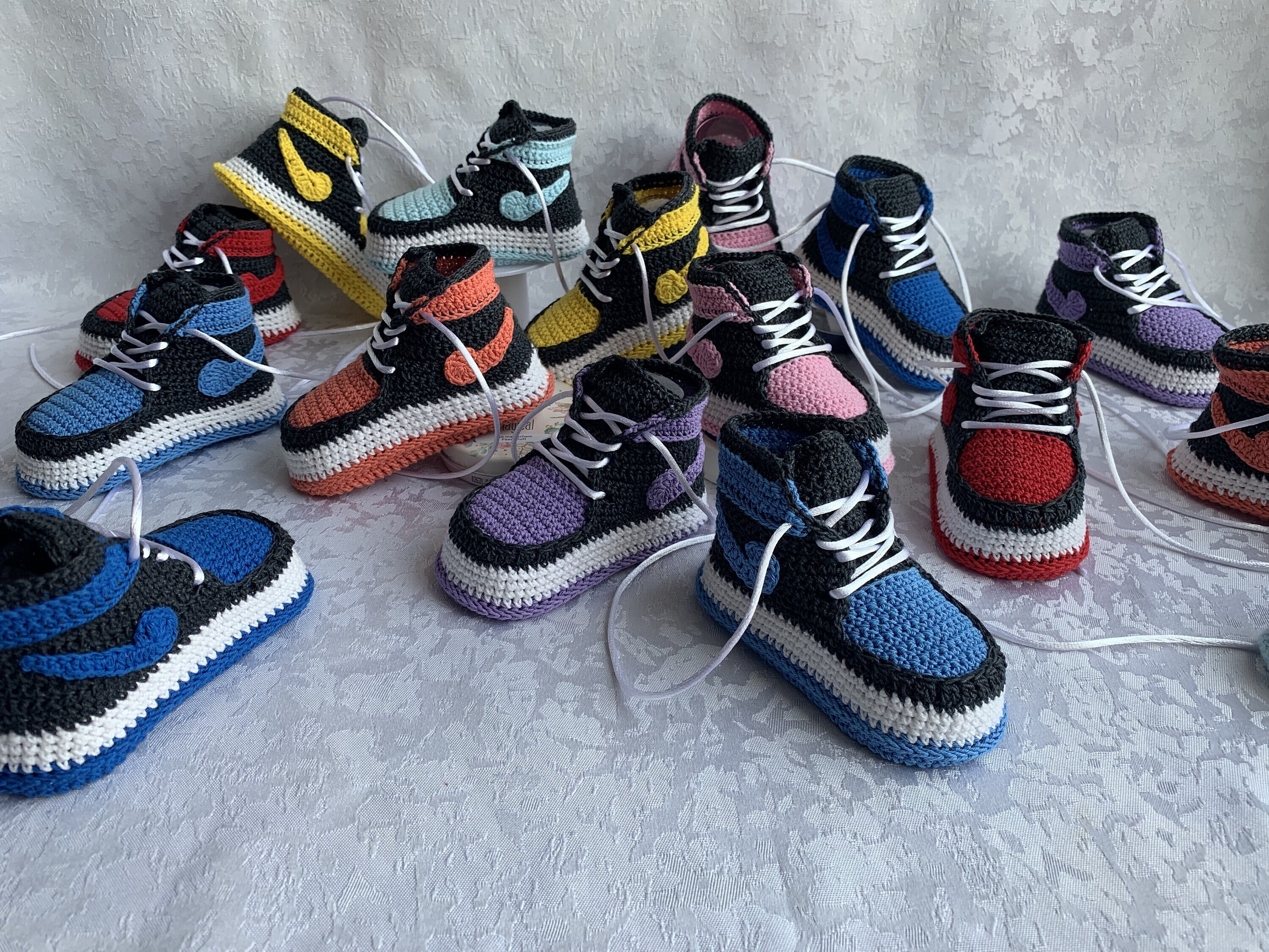 Moederland Tandheelkundig slinger Baby Booties Crochet Baby Shoes Jordan 1 Crochet Baby Sneakers - Etsy