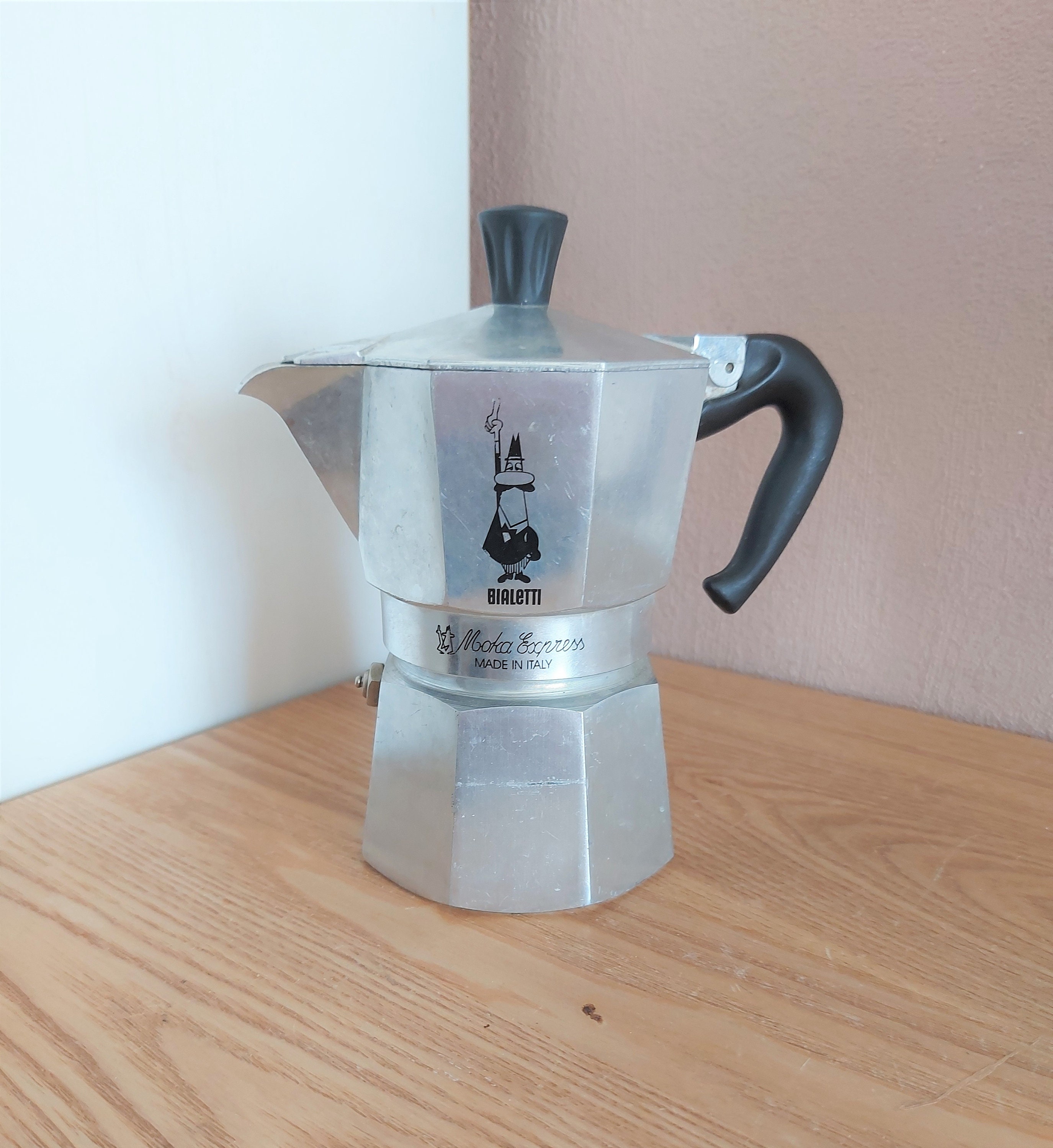 Vintage Bialetti Espresso Stove Top Aluminum Moka Pot Made in Italy Kitchen  & Dining Decor Coffee Pot Espresso Makers Collectable 