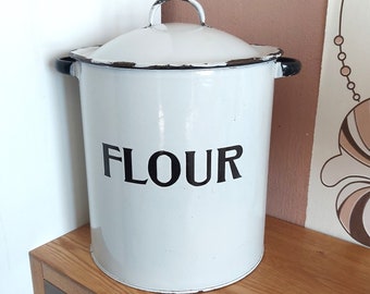 Vintage Large PRINCE of WARES Enamel FLOUR Box, England, 1920s