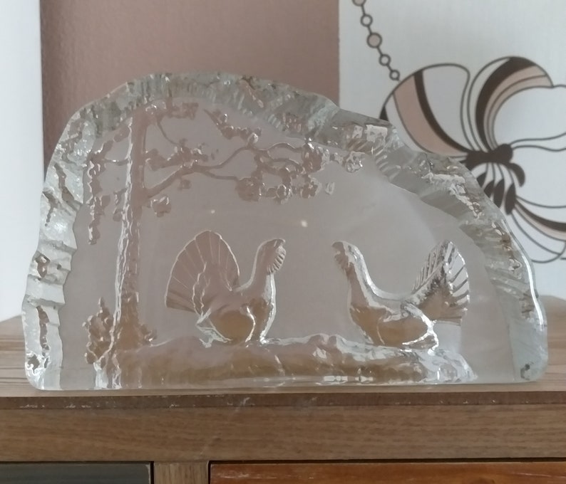 Paperweight Swedish Art Glass 1980s Vintage NYBRO Crystal with WOOD GROUSE Scene Sweden