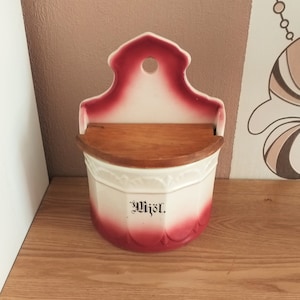 Duża, zabytkowa, porcelanowa, kuchenna skrzynka na mąkę, słoik na mąkę z drewnianą pokrywką, zabytkowe przybory kuchenne