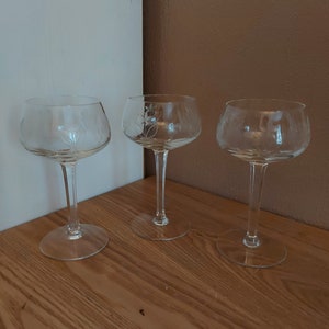 Vintage Clear Glass CHAMPAGNE Glasses SET 3, Etched Glass