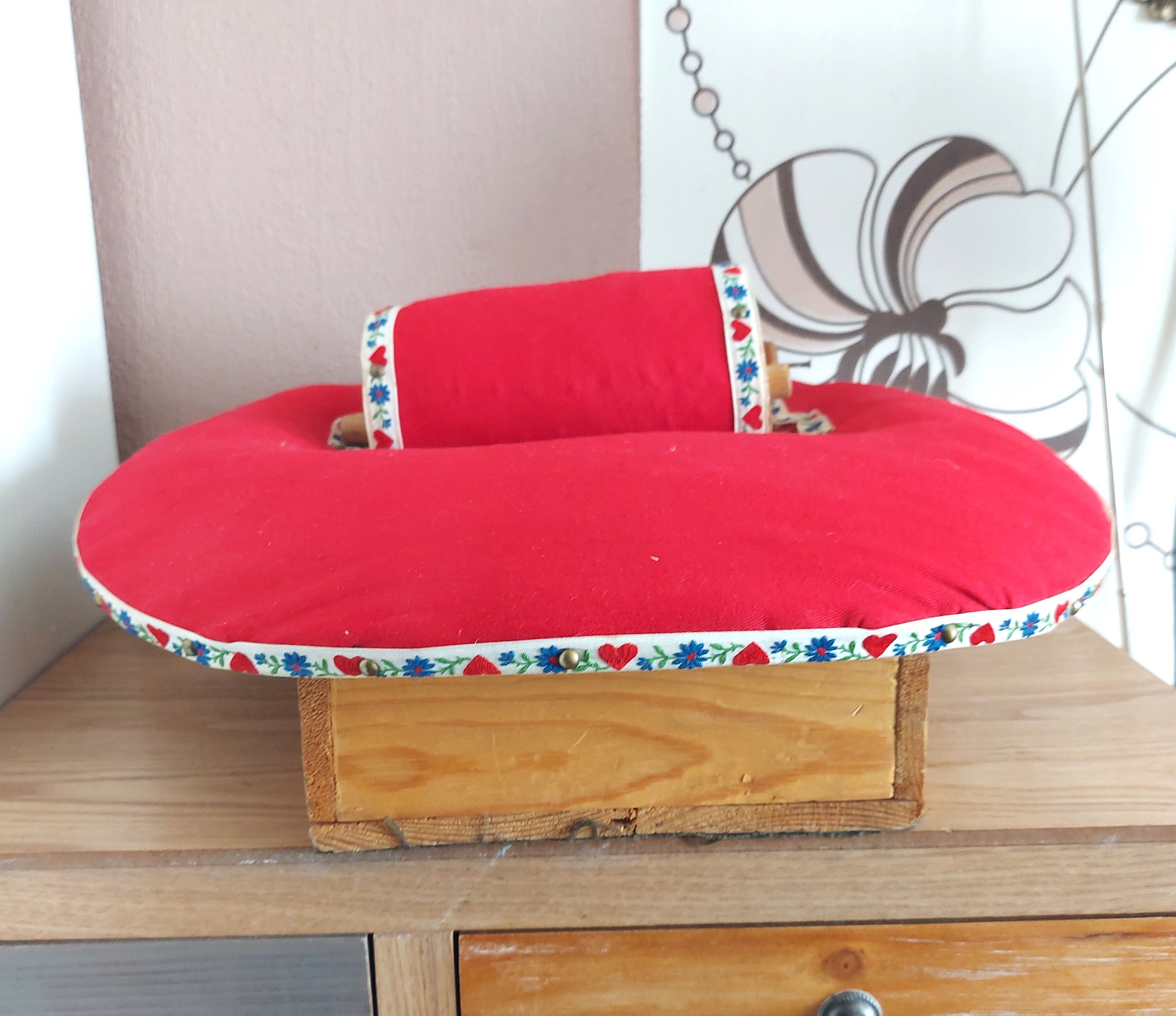 スウェーデン製 ボビンレース用 枕 ピロー G limakra 9個セット】ボビンレース用ブロック型レースピロー | J'aime la dentelle!